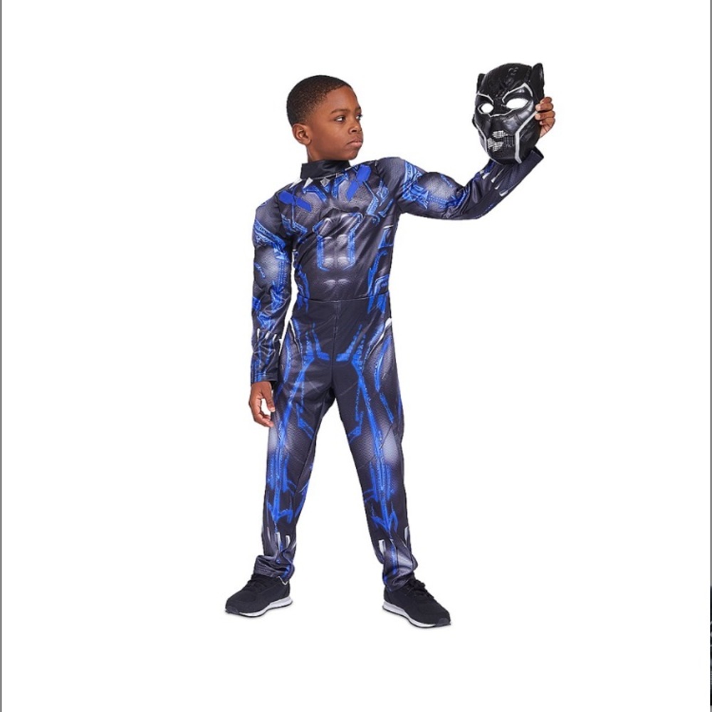 Marvel’s Avengers Black Panther Light-up Costume